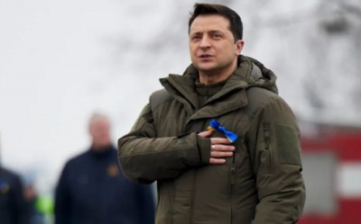 'तीन बार हुई यूक्रेन के राष्ट्रपति जेलेंस्की की हत्या की कोशिश...', ब्रिटिश मीडिया का सनसनीखेज दावा