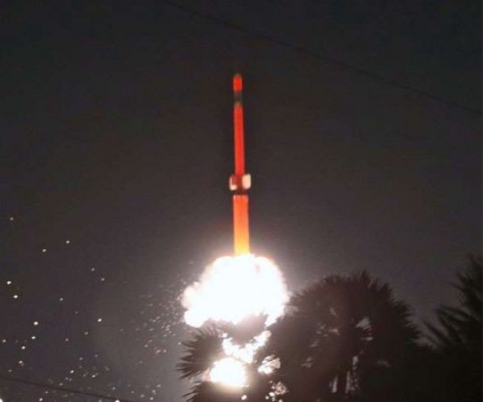 बड़ी खबर ISRO ने लॉन्च किया साउंडिंग रॉकेट RH-60, जानिए