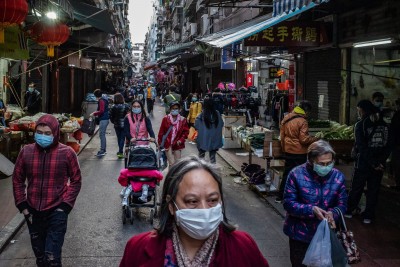 पलटा कोरोना का मामला, चीन से बाहर संक्रमित लोगों की बढ़ी तादाद
