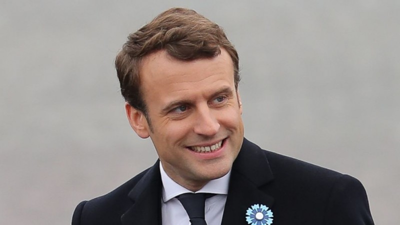 CORONAVIRUS: फ्रांस के राष्ट्रपति इमैनुएल ने नागरिकों को दिया आदेश, कहा- '15 दिनों तक घरों में ही रहें'