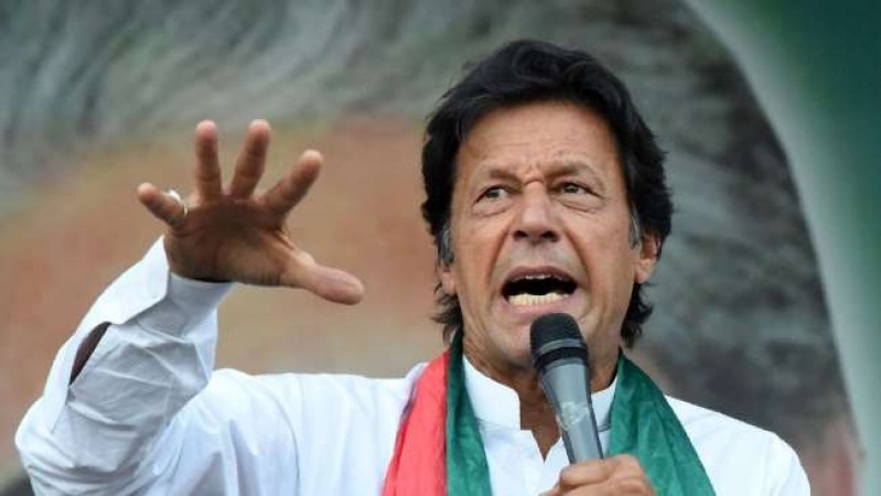 Imran Khan says cannot  lockdown Pakistan