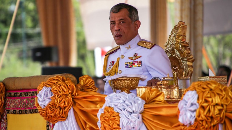 King of Thailand fled to Germany amid Corona crisis