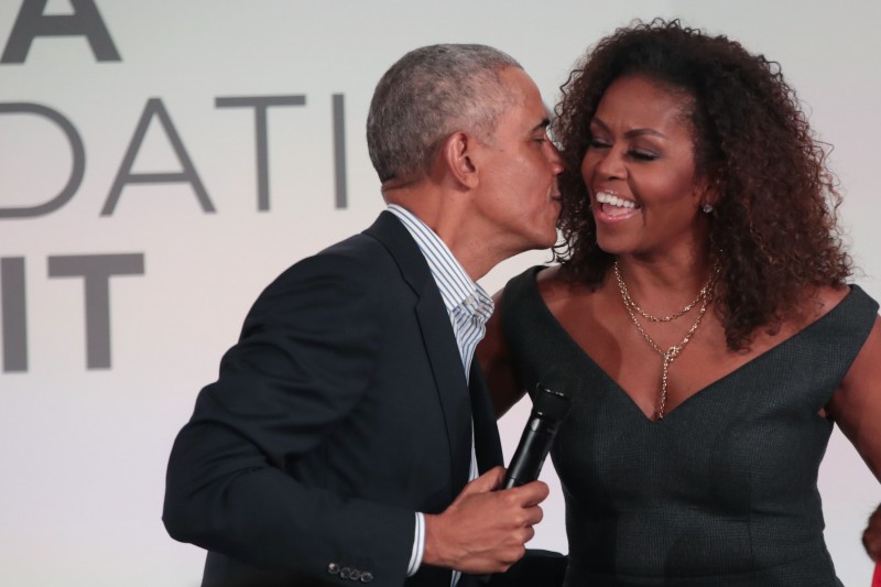 When 25-year-old Michelle fall in Obama's love, got engaged over dinner