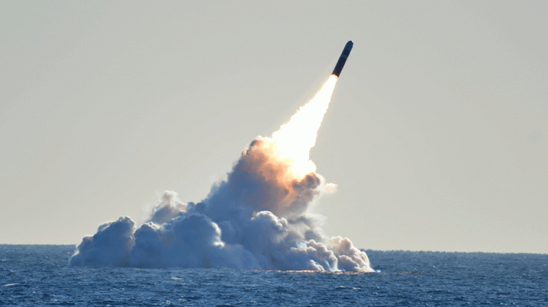 परमाणु युद्ध की तैयार कर रहा चीन ? 300 फीसदी बढ़ाना चाहता है न्यूक्लियर हथियार