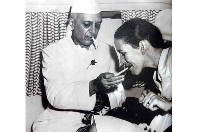 Who wants to bury secrets of Nehru-Edwina? UK govt hiding documents of Mountbatten couple