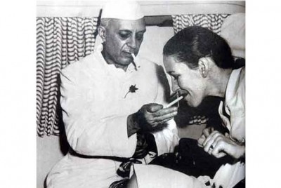 Who wants to bury secrets of Nehru-Edwina? UK govt hiding documents of Mountbatten couple