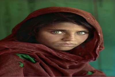 'Green eyed' Afghan girl flees to Italy after Taliban occupation