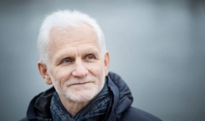 एक कैदी को मिला शांति का 'नोबेल' पुरस्कार, जानिए कौन हैं एलेस बियालियात्स्की