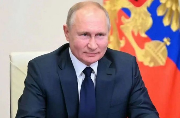 मीटिंग में लगातार खांस रहे थे रूसी राष्ट्रपति पुतिन, कहीं कोरोना से संक्रमित तो नहीं ?