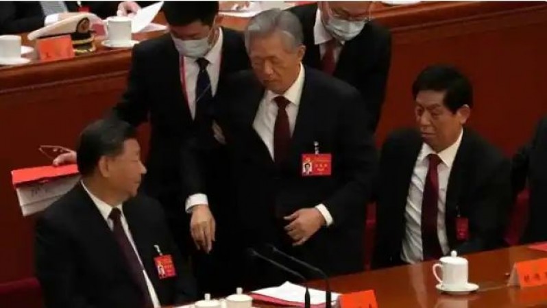 Ruckus ahead of Jinping's 3rd swearing-in, ex-president forcibly ejected from meeting