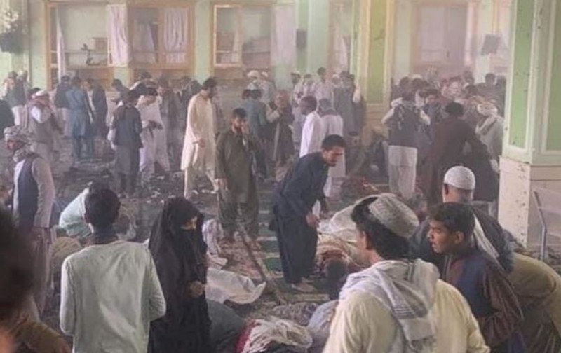 Islamic State attacks Shia shrine, 15 Muslims killed, 40 injured