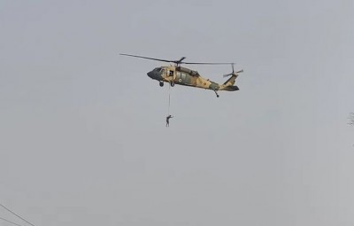 हेलीकाप्टर से लटकाकर लोगों को फांसी दे रहा तालिबान ? देखें वायरल वीडियो