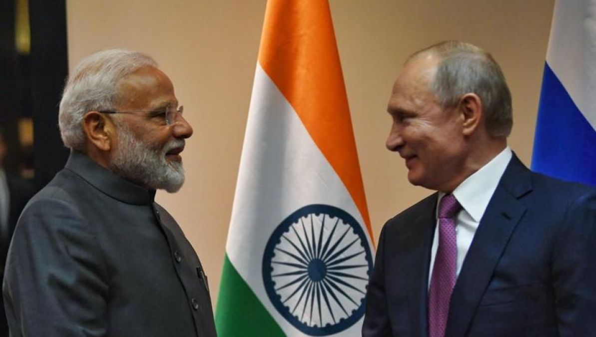 ईस्टर्न इकनॉमिक फोरम में बोले पीएम मोदी, कहा-  वैश्विक समृद्धि के लिए साथ काम करेंगे भारत और रूस