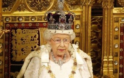 ब्रिटेन ही नहीं इन 14 और देशों की भी महारानी थीं क्वीन एलिजाबेथ-II, यहाँ देखें सूची