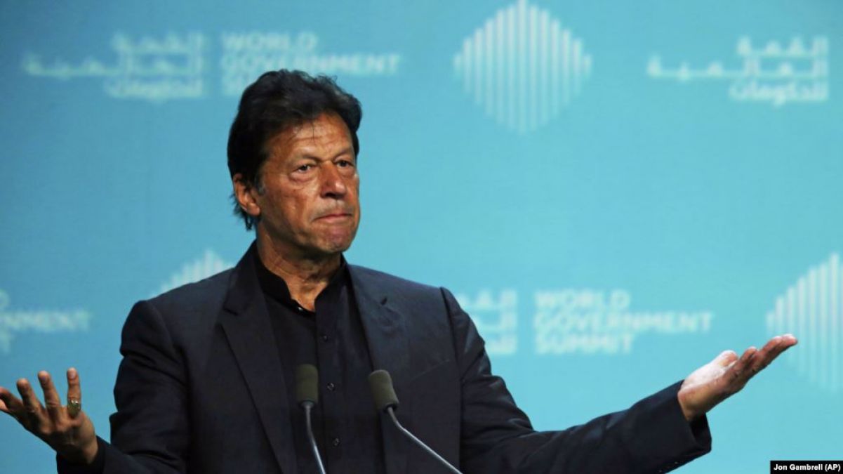 इमरान खान के पूर्व विधायक ने भारत से मांगी पनाह, कहा- पाक में हिन्दू-सिख सुरक्षित नहीं