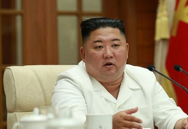 तानाशाही : किम जोंग की आलोचना करने वाले 5 अधिकारियों को नार्थ कोरिया ने गोलियों से भूना