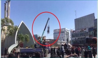 VIDEO: Taliban's creepy face begins to appear, four bodies hanging from crane at intersection