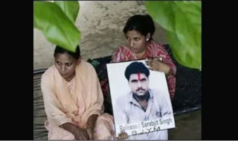 पाकिस्तान: सरबजीत सिंह के हत्यारे अमीर सरफराज को घर में घुसकर गोलियों से भून गए 'अज्ञात' हमलावर