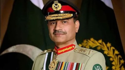 आसिम मुनीर की न्यूक्लियर धमकी पर भारत का जवाब, कहा- परमाणु हथियार लहराना पाकिस्तान की आदत