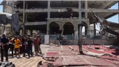 शिया मस्जिद में नमाज़ पढ़ रहे लोगों पर सुन्नी आतंकियों ने की अंधाधुंध फायरिंग, 9 की मौत, 28 घायल