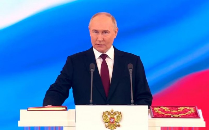 पुतिन ने 5वीं बार ली रूस के राष्ट्रपति पद की शपथ, बोले- हम और भी मजबूत बनेंगे