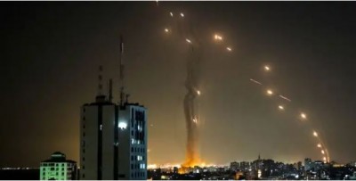 इजरायल पर आतंकी संगठन 'हमास' ने दागे 5000 रॉकेट, अब यहूदी देश ने किया बदला लेने का ऐलान ! Video