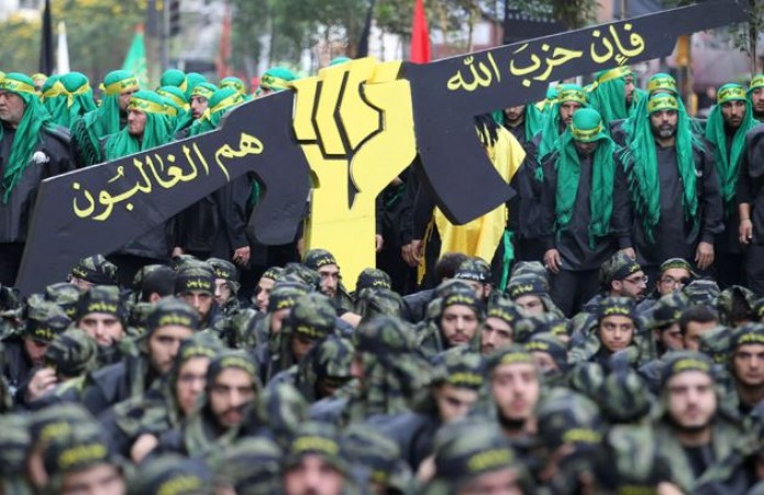 आतंकी संगठन हिजबुल्लाह भड़का रहा आग, जंग में कूद सकते हैं ईरान-लेबनान ! इजराइल ने जताई चिंता