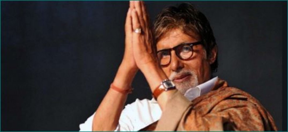 Reading his father's poem, Amitabh said, 'We will fight together and win'
