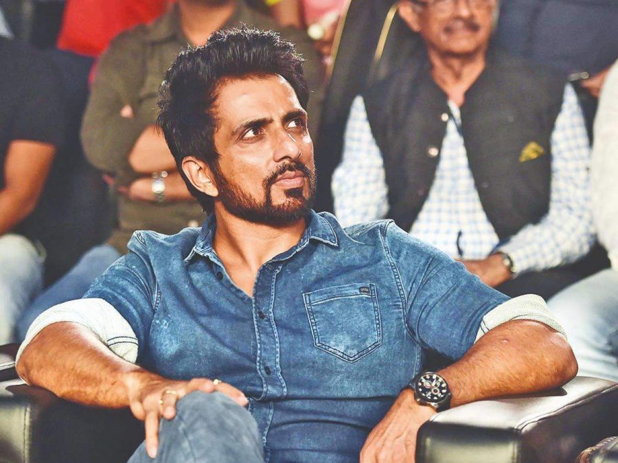 Villagers troubled by monkey asked for help from Sonu Sood, actor gave this reply