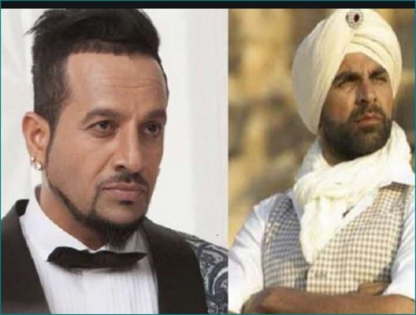 Famous Punjabi star called Akshay Kumar 'fake king'