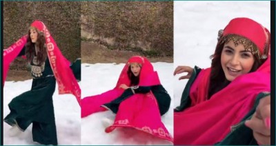 Shehnaaz Gill fell suddenly while dancing, video goes viral