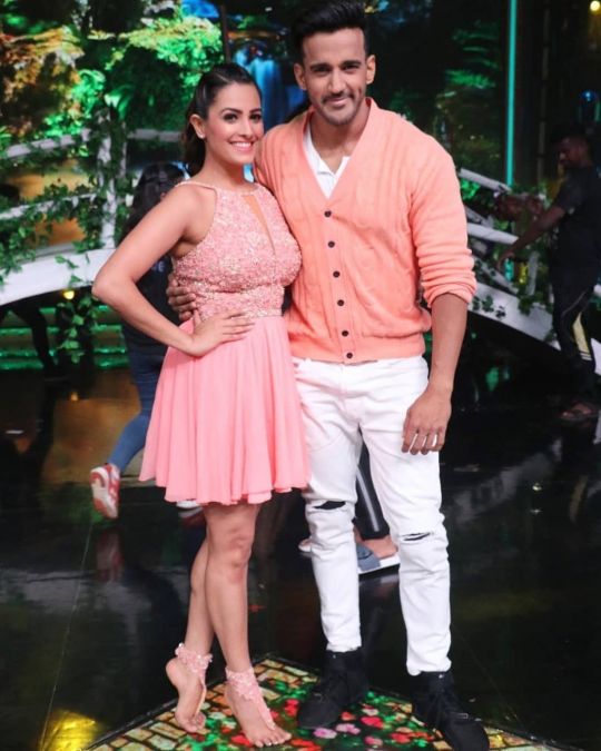 Anita Hassanandani blessed with a baby boy