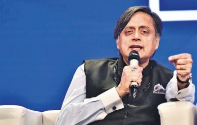 Congress MP Shashi Tharoor praises Modi govt for Cowin reason