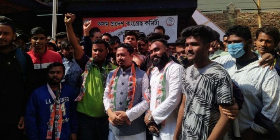 AAP leader Bandip Dutta, BJP leader Pinku Moni Das join Congress