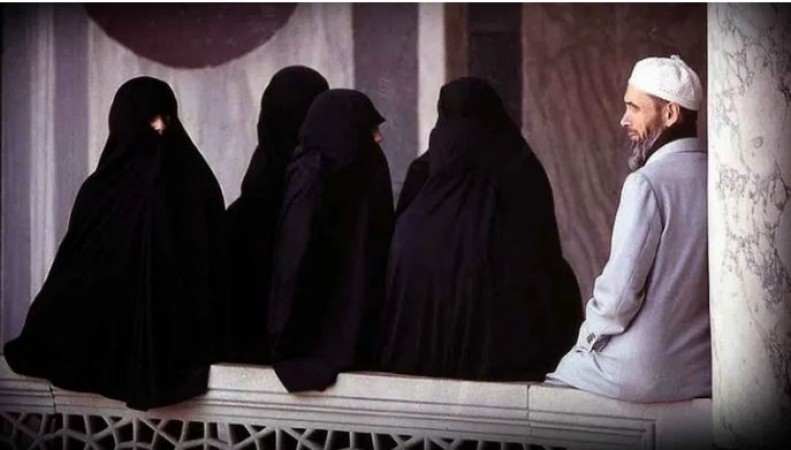 बिना शौहर से तलाक लिए दुसरा निकाह नहीं कर सकती मुस्लिम महिला, लेकिन पुरुष को छूट - हाई कोर्ट