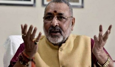 Giriraj Singh shows mirror to those who questioned agriculture budget, presented true figures