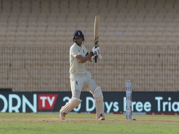 Shastri congratulates Root for scoring double century against India