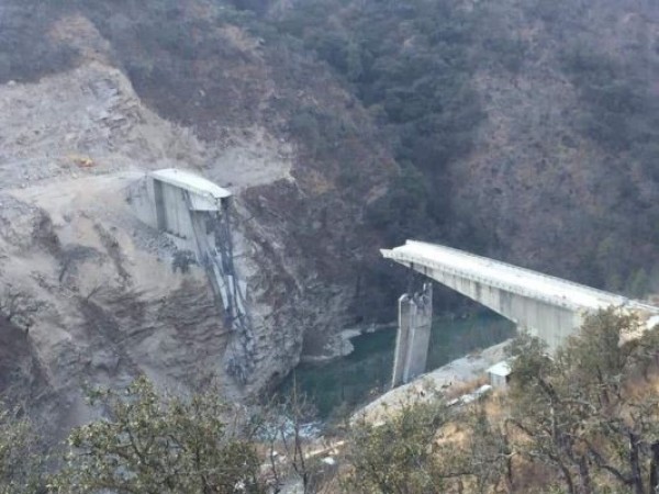खौफनाक हादसा: तिब्बत सीमा पर ब्रिज गिरने से हादसे का शिकार हुए मजदूर, 3 की हुई मौत